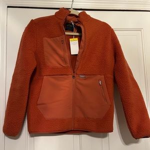 Women’s Figs Sherpa Jacket XS Terracotta color